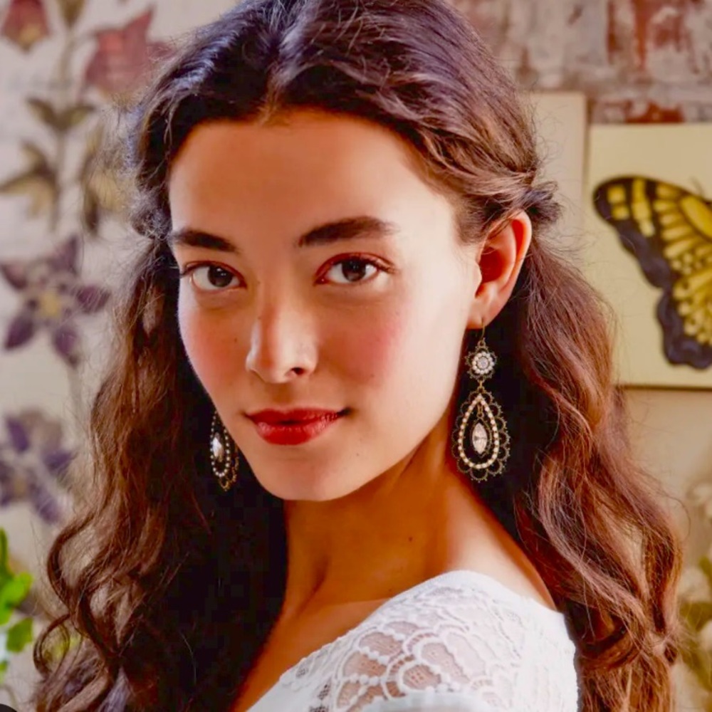 Chloe + Isabel filigree earrings